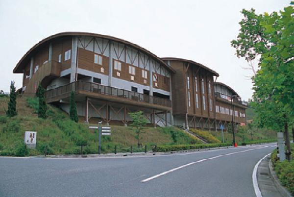 【道の駅みき】
国内最大の金物展示館がある。